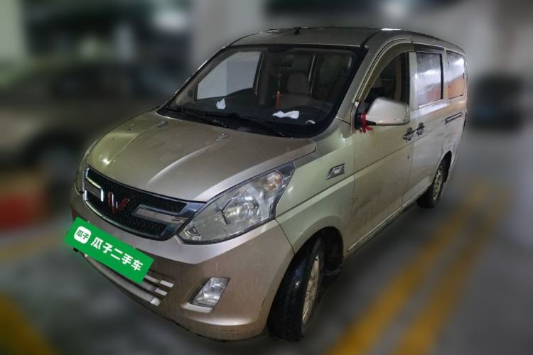 Used Wuling Rongguang V 2015 1.5L Standard Version