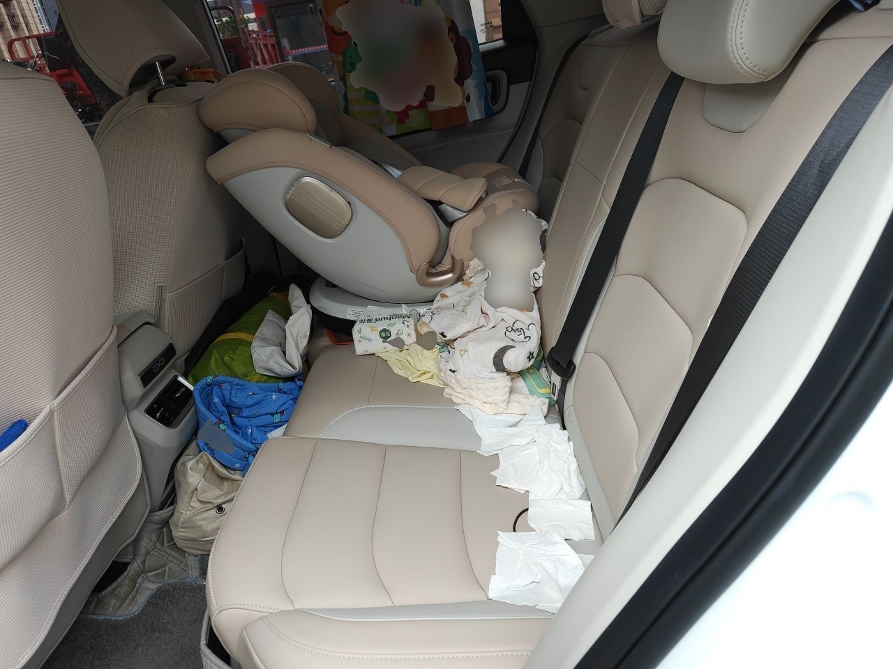 Geely Auto icon 2023 1.5TD Chocolate Smoothie Edition — снимка 17