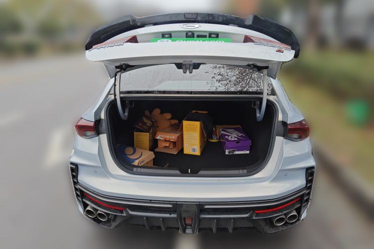 Used GAC Trumpchi EMPOW 2023 400T Automatic R PRO Trunk