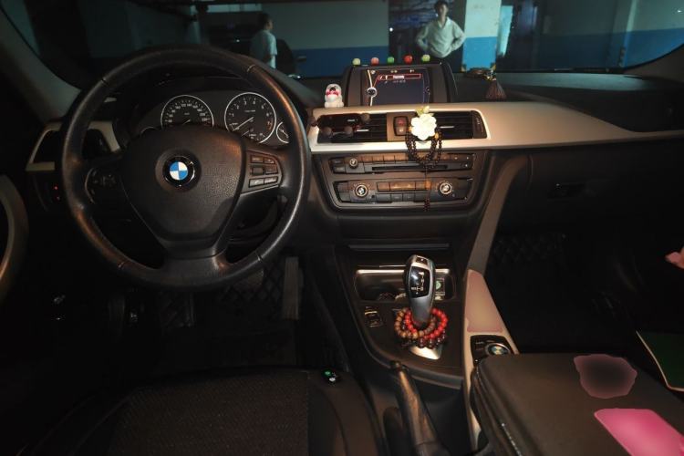 Used BMW 3 Series 2014 320i Active Edition