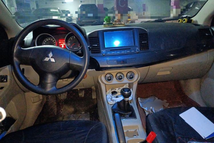 Used Mitsubishi Lancer EX 2012 Fashion Edition 1.8L Manual Comfort Version
