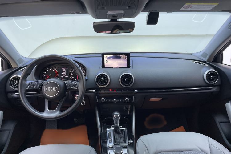 Used Audi A3 2019 Limousine 35 TFSI Fashion Edition China V standard
