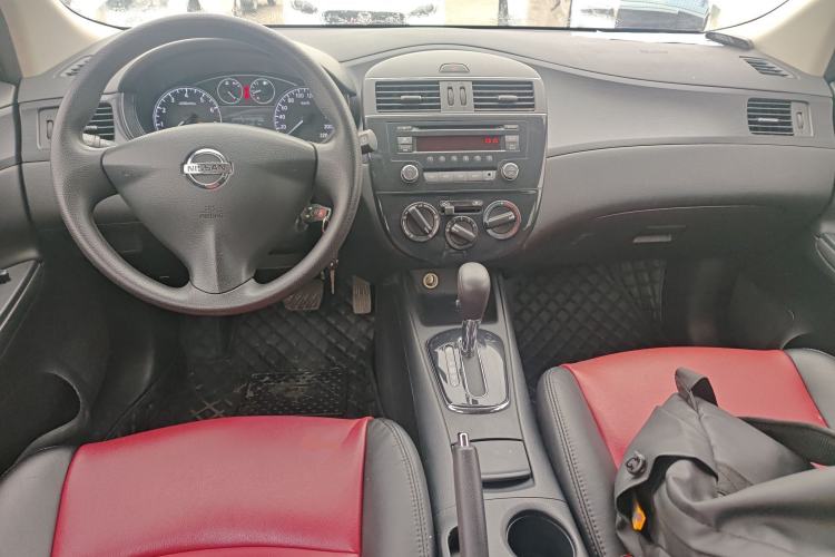 Used Nissan Tiida 2011 1.6L CVT Comfort Model