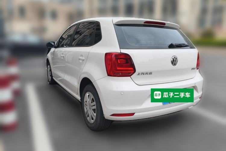 Used Volkswagen Polo 2016 1.4L Manual Fashion Model Rear Left 45 Deg