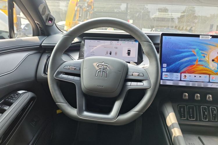 Used BYD Song L EV 2025 662 km Advanced Intelligent Driving Version
