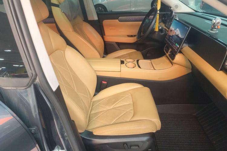 Used Leapmotor C11 2024 All-Electric 580 Luxury Edition Right Front Seat