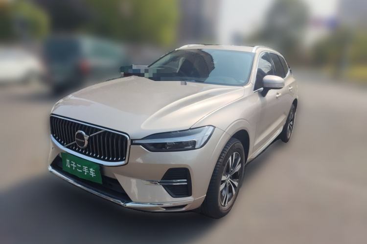 Used Volvo XC60 2023 B5 4x4 Smart Luxury Edition