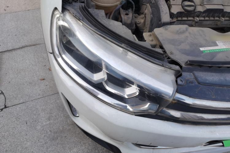 Used Citroen C3-XR 2018 1.6L Automatic Pioneer Model Right Front Headlight