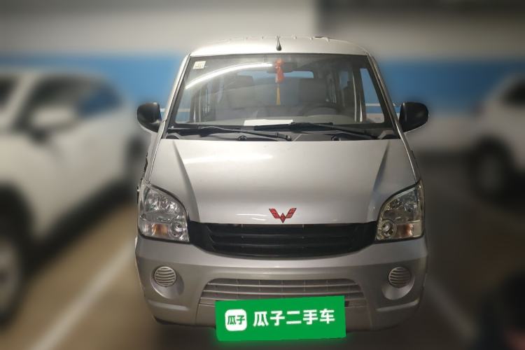 Used Wuling Zhiguang 2010 1.0L New Version Practical Short-Body L2Y