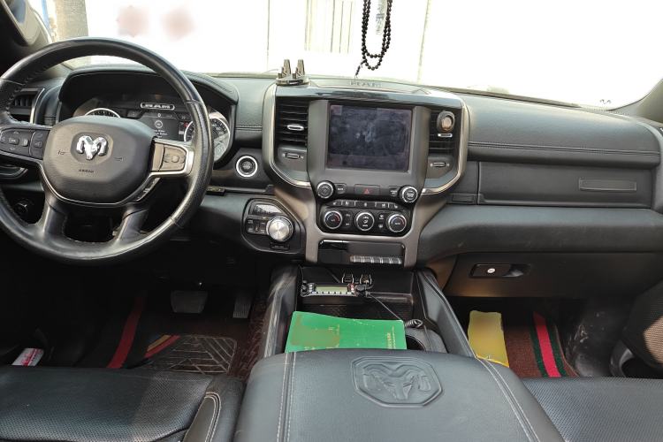 Used Dodge Challenger 