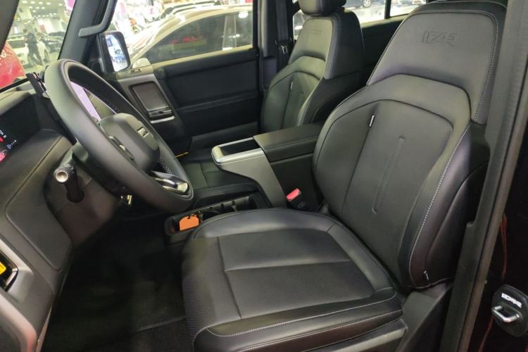 Used iCAR V23 2025 401 Two-Wheel Drive Advanced Edition
