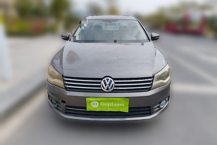 Used Volkswagen Bora 2013 1.6L Manual Comfort Model Front