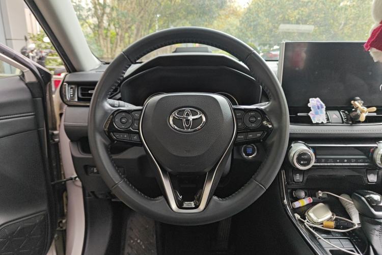Used Toyota Wildlander 2020 2.0L CVT Two-Wheel Drive Luxury Edition
