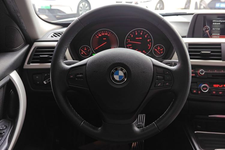 Used BMW 3 Series 2015 320Li Luxury Edition Fashion Model