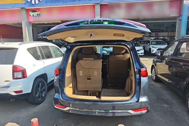 Used Wuling Victory 2023 2.0L DHT Luxury Edition Trunk