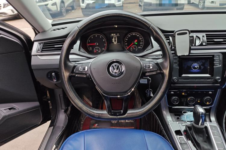 Used Volkswagen Passat 2016 330TSI DSG Luxury Edition