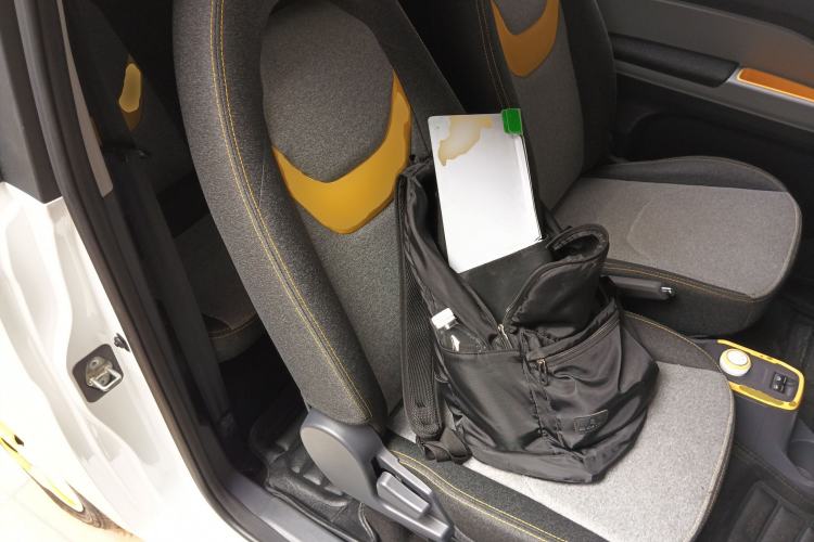 Used Chery New Energy QQ Ice Cream 2022 170km Sundae Phosphate Lithium-Ion