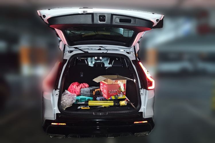 Used Honda CR-V 2026 Model—Global 30-Year Glory Edition 2.0L e:HEV Two-Wheel-Drive Smart Enjoyment Version
