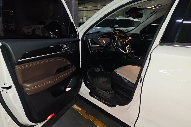 Used GAC Trumpchi GS5 2019 270T Automatic Prestige Edition
