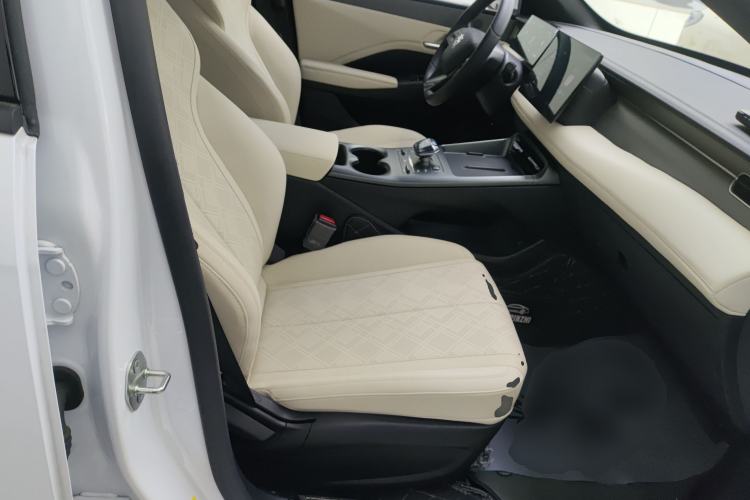 Used BYD Qin PLUS 2025 DM-i Smart Drive 55KM Leading Model