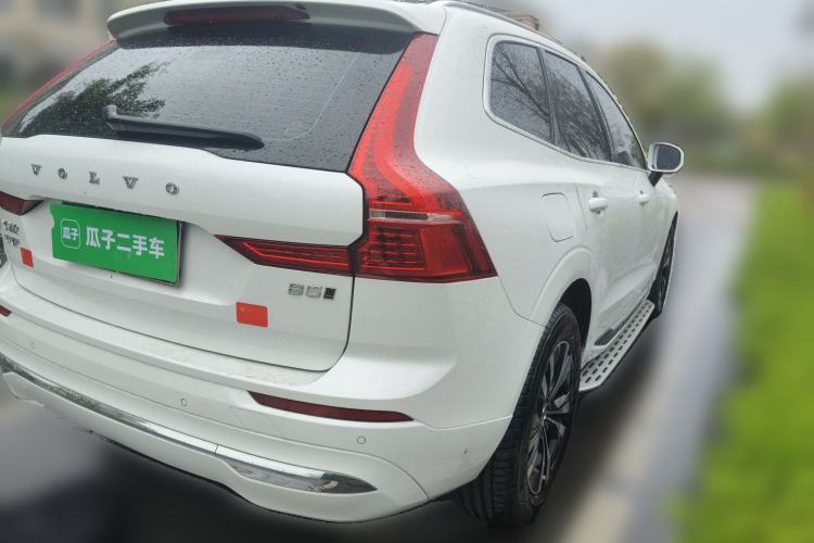 Used Volvo XC60 2024 B5 4x4 Smart Luxury Edition Rear Right 45 Deg