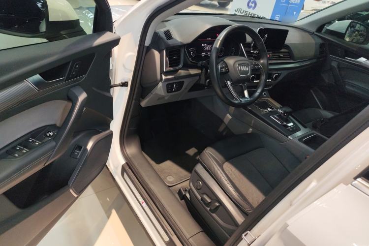 Used Audi Q5L 2018 45 TFSI Prestige Fashion Edition China VI Emission Standard
