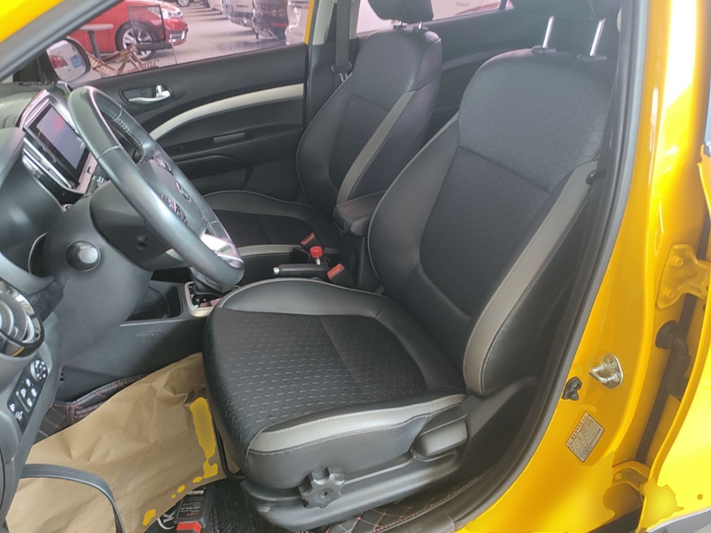 Interior delantero
