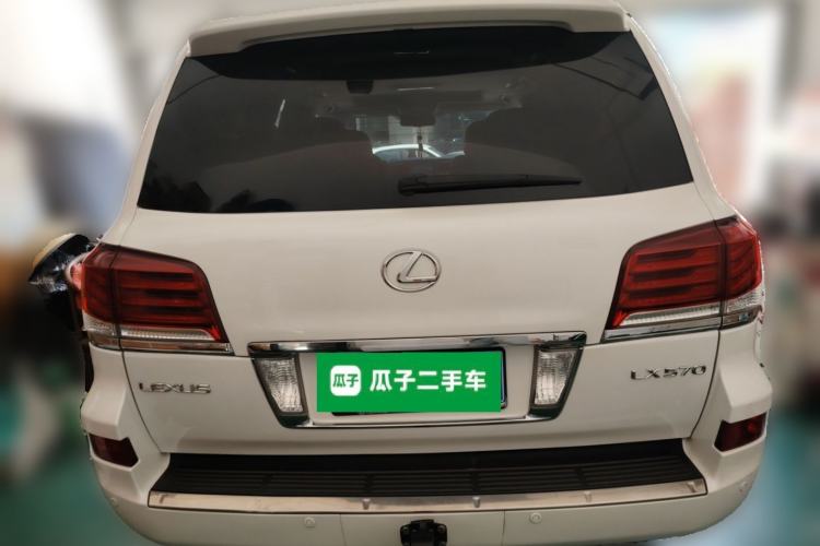 Used Lexus LX 2013 570