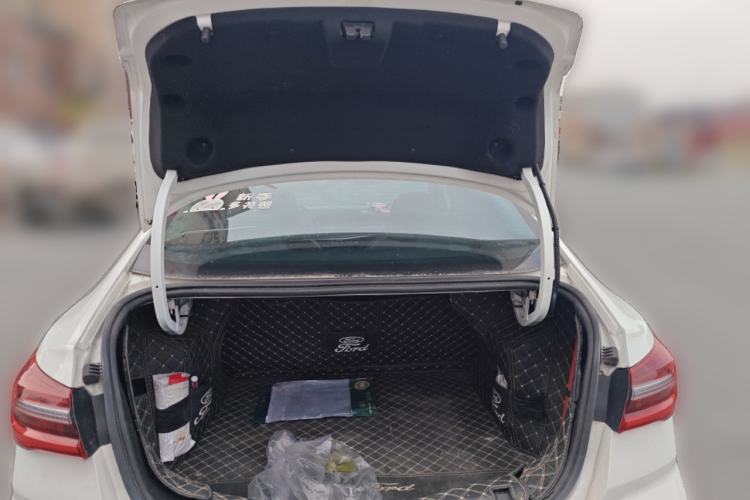 Used Ford Escort 2021 1.5L Automatic Diamond Edition