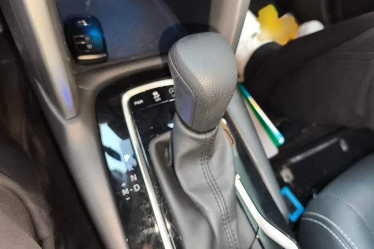 Used Toyota FRONTLANDER 2023 2.0L CVT Luxury Edition