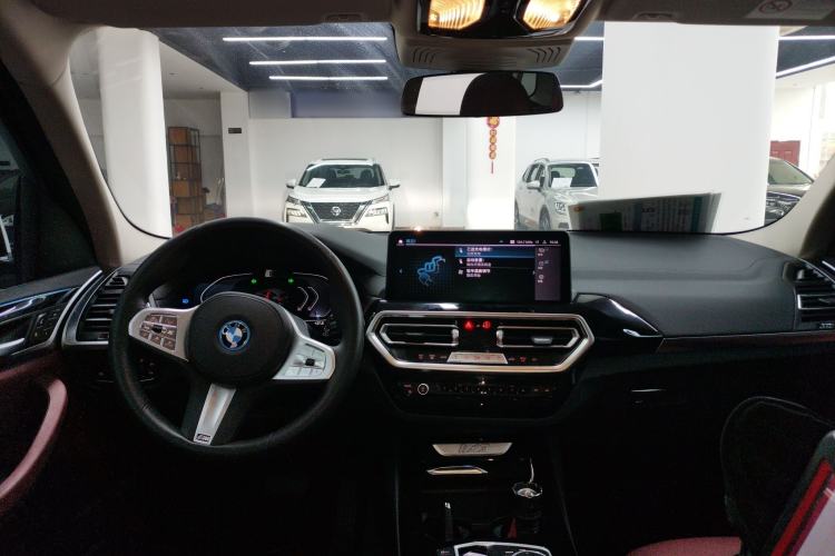 Used BMW iX3 2024 Leading Model