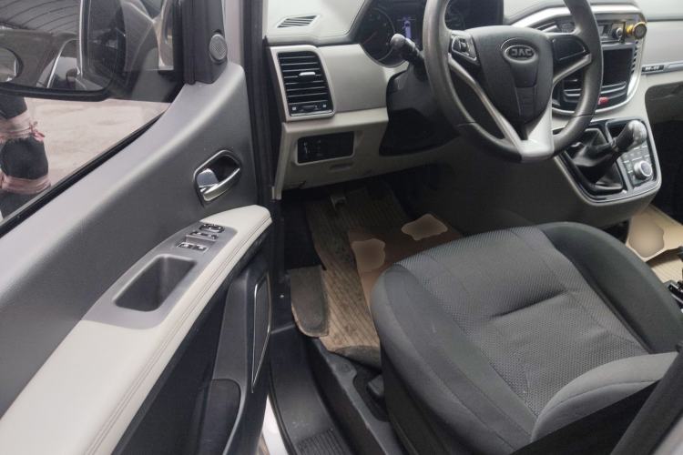 Used JAC Refine M4 2016 2.0L Manual Comfort Edition Driver Seat