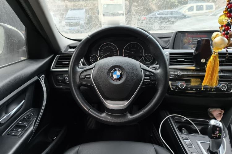 Used BMW 3 Series 2017 318Li Fashion Model