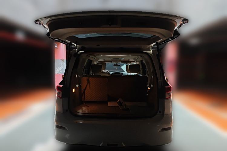 Used Nissan Quest 2015 3.5L SL