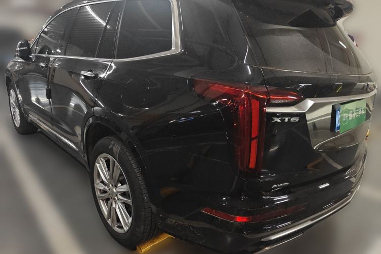 Used Cadillac XT6 2022 2.0T Six-Seater Four-Wheel-Drive Luxury Standard Edition
