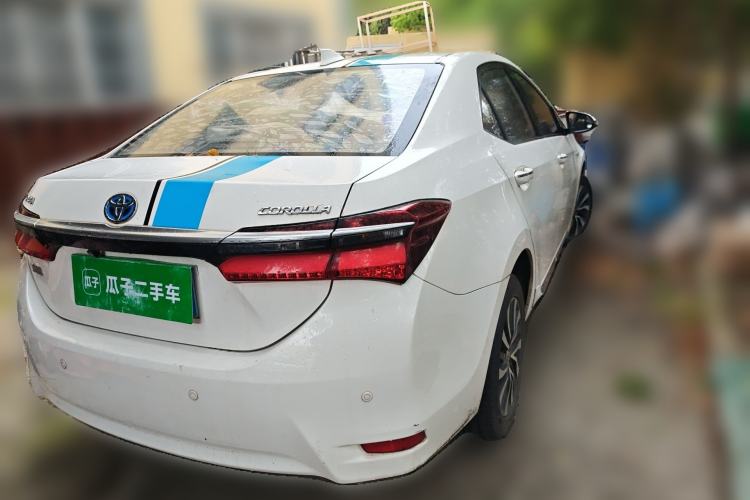 Used Toyota Corolla 2016 Dual-Engine 1.8L E-CVT Elite Edition