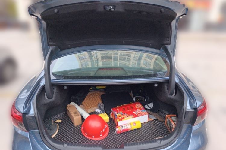 Used Mazda Atenza 2017 2.5L Blue Sky Prestige Edition
