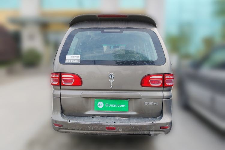 Used FORTHING Lingzhi 2018 M3 1.5L 5-Seat Base Model Rear