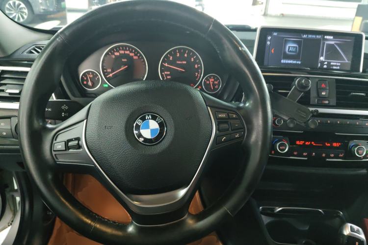 Used BMW 3 Series 2018 320Li Fashion Model
