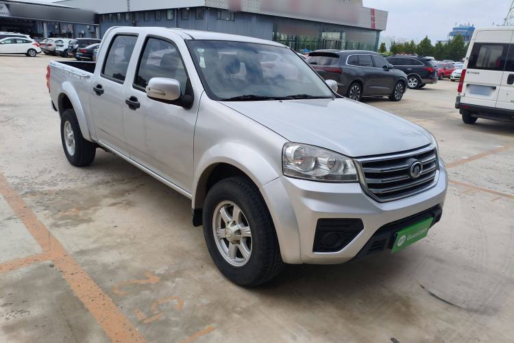 Used Great Wall Wingle 5 2017 2.0T European Version Diesel Two-Wheel Drive Advanced Large Double-Cab GW4D20E