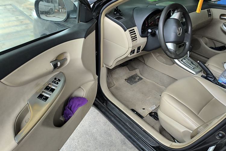 Used Toyota Corolla 2013 Special Edition 1.6L Automatic Cool GL Model