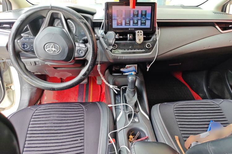 Used Toyota Corolla 2019 Dual-Engine 1.8L E-CVT GL-i Elite Edition Center Console