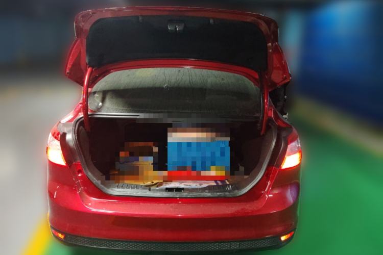 Used Ford Focus 2012 Sedan 1.6L Automatic Comfort Model
