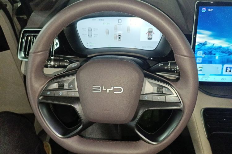 Used BYD Song PLUS New Energy 2025 DM-i Intelligent Driving 160KM Flagship Model