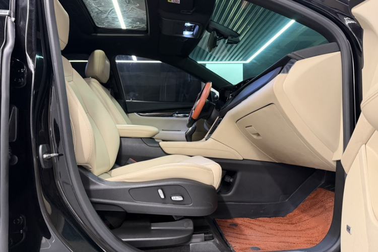 Used Cadillac XT5 2016 25T Tech Edition
