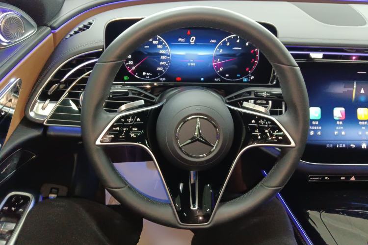 Used Mercedes-Benz E-Class 2025-Year Facelift E 260 L