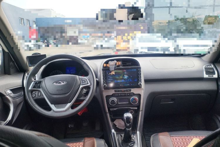 Used Chery Tiggo 3 2015 1.6L Manual Zhishang Sport Edition Center Console