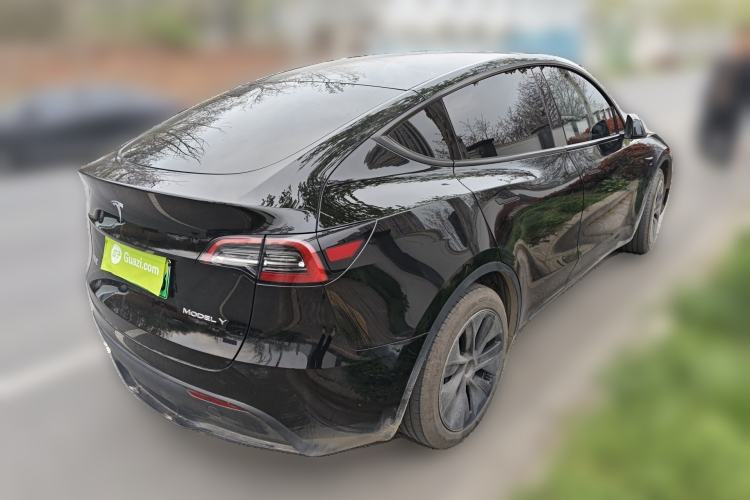 Used Tesla Model Y 2024 Rear-Wheel-Drive Version Exterior 5