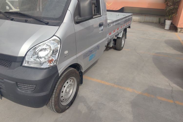 Used Wuling Rongguang Small Truck 2023 1.5L Single-Row LAR