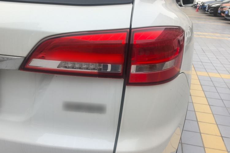 Used Haval H7 2019 2.0T Enjoyment Model China VI Standard Right Rear Taillight